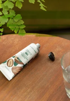 THE BODY SHOP Prodotti Corpo-Balsamo Mani Karité