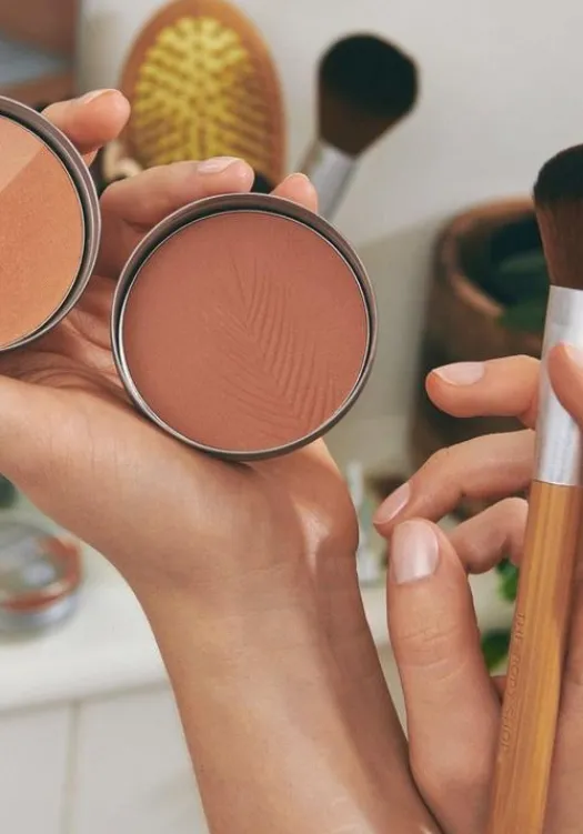 THE BODY SHOP Guance | Bronzing-Coconut Bronze Terra Abbronzante