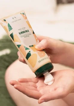 THE BODY SHOP Lozioni Corpo | Burri Corpo-Lozione Corpo Latte di Mandorla