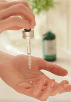 THE BODY SHOP Sieri Ed Essenze | Maschere Viso-Trattamento Quotidiano Tea Tree
